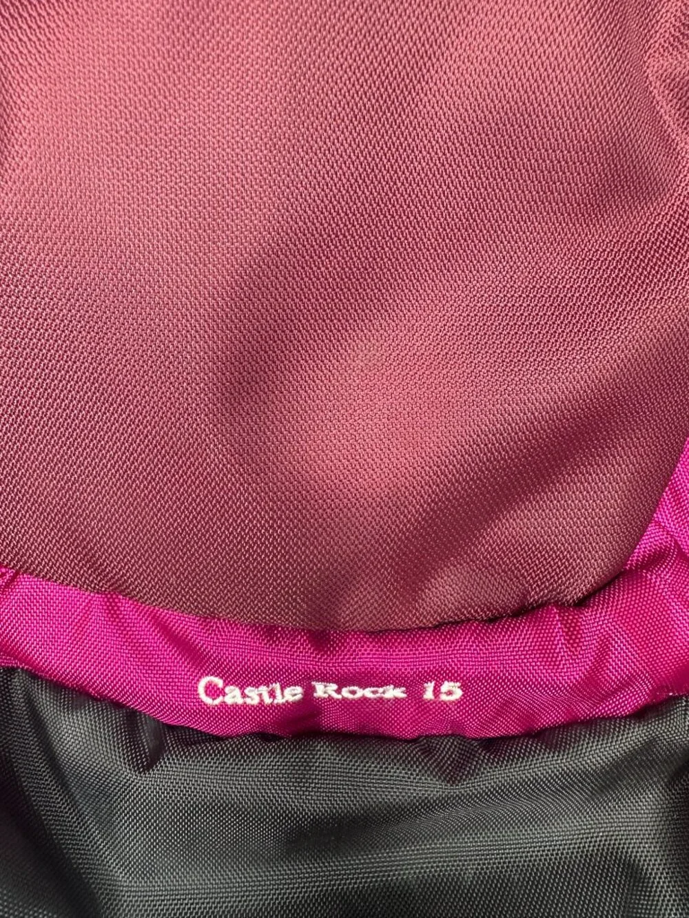 Columbia Castle Rock 15 Backpack Daypack Hiking Outdoor Pink Purple Burgundy